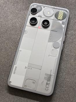 Preview: Nothing Phone 3 (16GB RAM, 512GB) Schwarz – Top Zustand, 100% Akku, Zubehörpaket