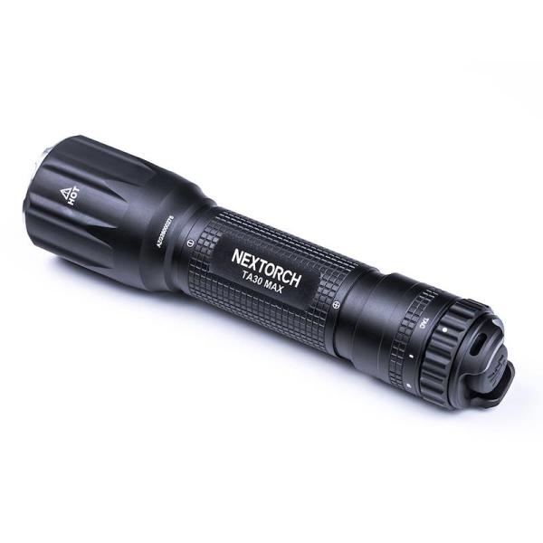 NEXTORCH TA30MAX | Tactical LED Taschenlampe | 2.100 Lumen | Glasbrecher | Strobo